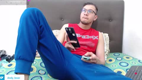 Snapshot of andy_bunny_lover chatting on October 23, 2:33 am ANDY online show from October 23, 2:33 am