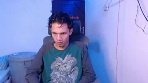 andy_dan1 online show from July 4, 12:50 am