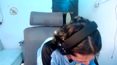 andy_dan1 online show from July 25, 7:11 pm
