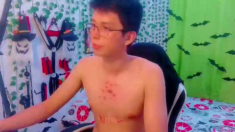 Snapshot of andy_gray01 chatting on November 14, 2:43 am Andy Gray online show from November 14, 2:43 am