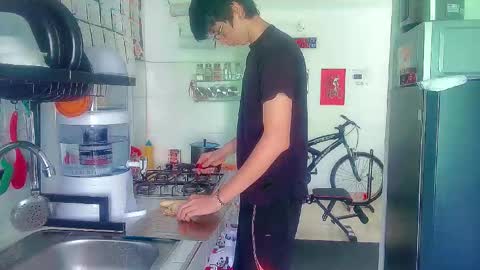 Snapshot of andy_gray01 chatting on February 9, 6:56 pm Andy Gray online show from February 9, 6:56 pm