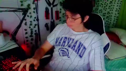 Snapshot of andy_gray01 chatting on February 28, 12:17 pm Andy Gray online show from February 28, 12:17 pm