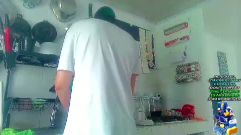 Snapshot of andy_gray01 chatting on July 11, 3:59 pm Andy Gray online show from July 11, 3:59 pm