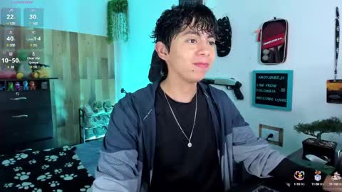 andy_guez_11 online show from February 11, 11:43 am