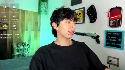 andy_guez_11 online show from February 17, 1:10 pm