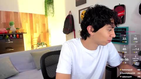 andy_guez_11 online show from March 10, 2:16 pm