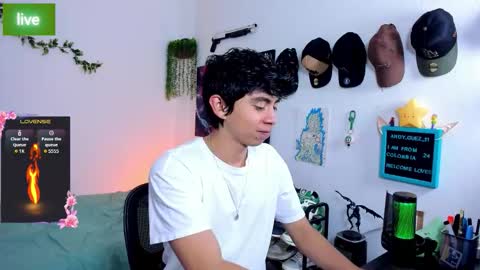 andy_guez_11 online show from September 20, 10:05 am