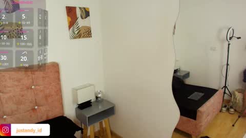 andy_justgame online show from October 30, 4:36 am