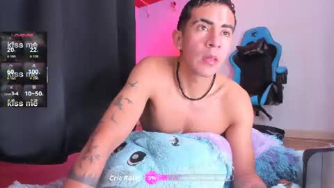 Snapshot of andy_naughty1 chatting on June 29, 10:10 am Andy online show from June 29, 10:10 am