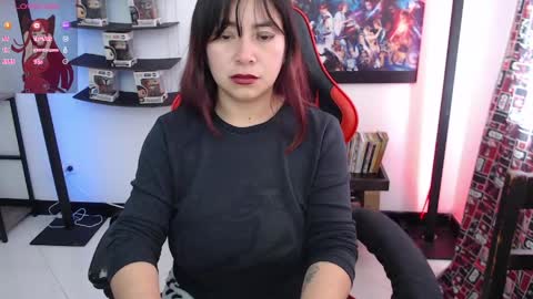 Snapshot of andy_pam chatting on May 14, 1:07 pm andy_pam online show from May 14, 1:07 pm