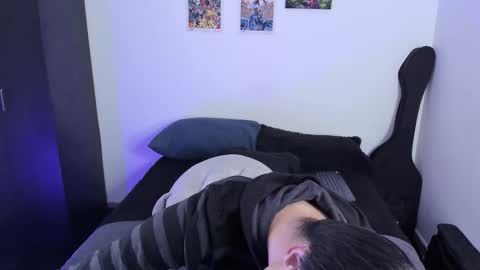 twx Andy twink3 online show from November 2, 3:31 am