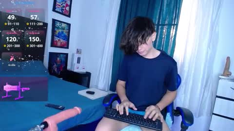 andy online show from December 2, 9:43 pm