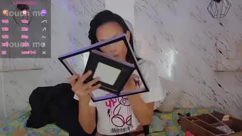 andy online show from April 16, 7:03 pm