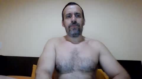 andygym44 online show from April 28, 8:47 pm