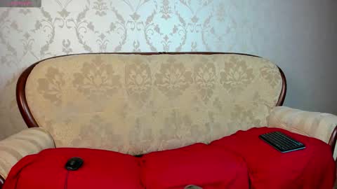 Mandy and Andy online show from December 4, 7:11 pm