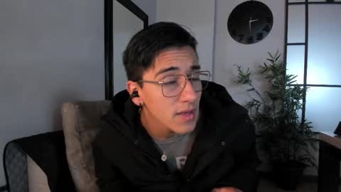 Snapshot of andyjoy_ chatting on October 17, 10:29 am Andy Joy online show from October 17, 10:29 am