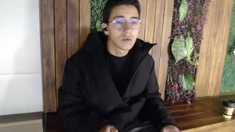 Snapshot of andyjoy_ chatting on October 28, 11:14 am Andy Joy online show from October 28, 11:14 am