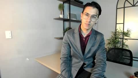 Andy Joy  online show from April 2, 11:41 am