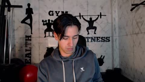 Andy Joy  online show from June 30, 12:06 pm
