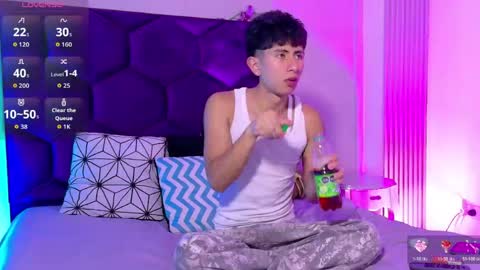 andyjustgame  online show from April 17, 4:37 am