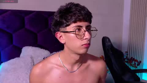 andyjustgame  online show from June 17, 4:15 am