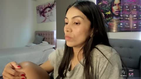 Andrea online show from February 11, 9:42 pm