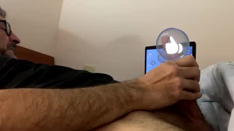 Snapshot of andysap chatting on January 5, 9:47 pm andysap online show from January 5, 9:47 pm