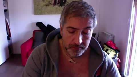 Snapshot of andysap chatting on January 30, 9:57 am andysap online show from January 30, 9:57 am