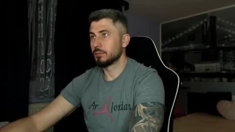 Magic Andy online show from April 15, 1:01 am