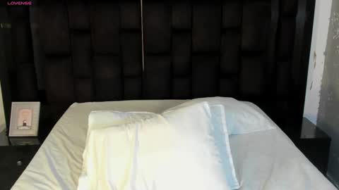 Andy online show from February 7, 1:04 am