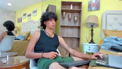 andyxibrat online show from October 20, 11:27 pm