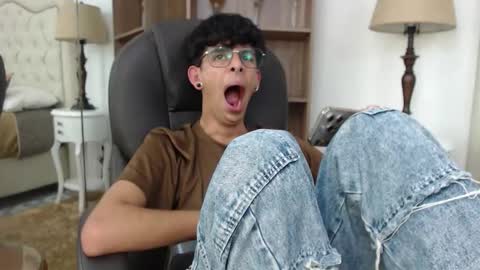 andyxibrat online show from March 20, 7:30 pm