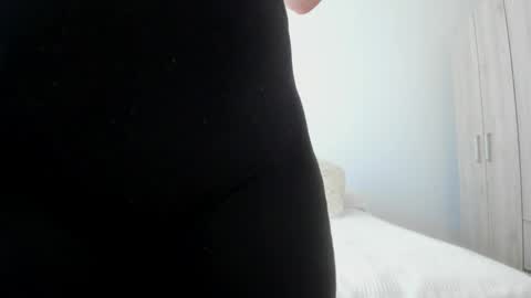 Andy  online show from April 18, 1:15 pm