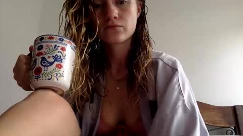 andyzuzka online show from September 28, 1:38 pm