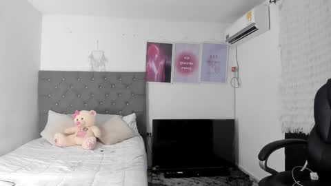          online show from March 2, 2:36 am