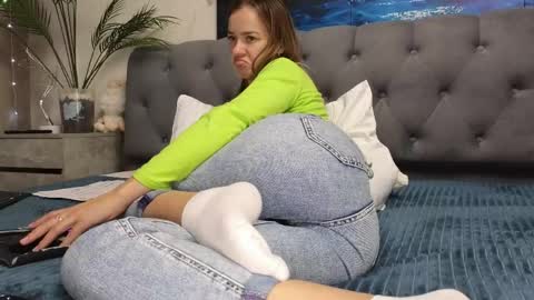 ange1ok online show from April 27, 2:59 pm