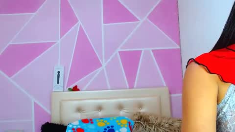 Snapshot of ange_drty chatting on October 8, 7:11 pm ange_drty online show from October 8, 7:11 pm