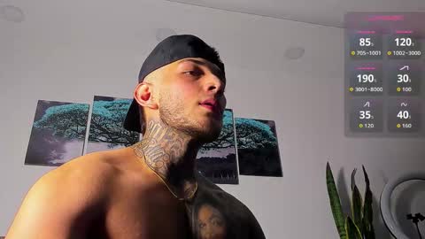 Angel online show from December 15, 1:43 am