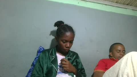 Snapshot of angeeliine chatting on June 18, 6:56 pm angeeliine online show from June 18, 6:56 pm