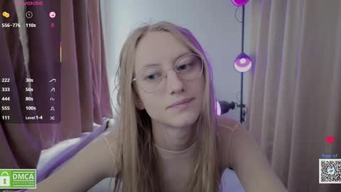 angeellina online show from October 17, 9:23 am