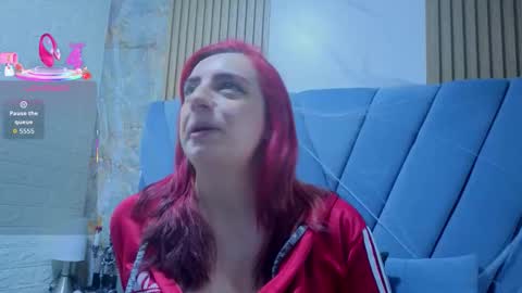 angel__red_ online show from November 2, 3:42 am