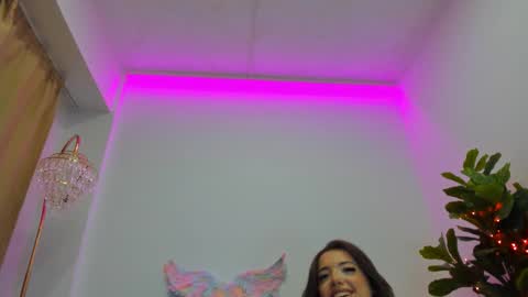 angel__vibe online show from November 5, 8:31 pm
