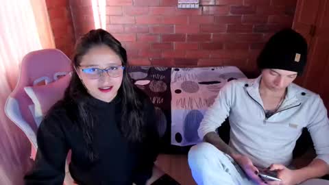 Angel y Yessi online show from January 15, 10:24 pm