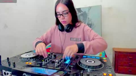 Anglica online show from October 22, 2:12 am