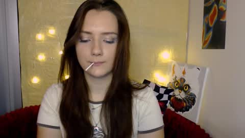 Snapshot of angel_crush69 chatting on September 27, 12:10 pm angel_crush69 online show from September 27, 12:10 pm