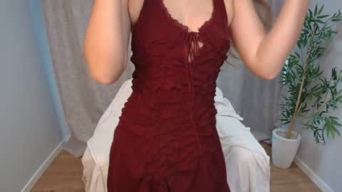 Snapshot of angel_dean chatting on April 8, 7:03 pm angel_dean online show from April 8, 7:03 pm