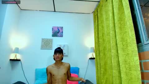 angel_hot912 online show from March 8, 12:44 am