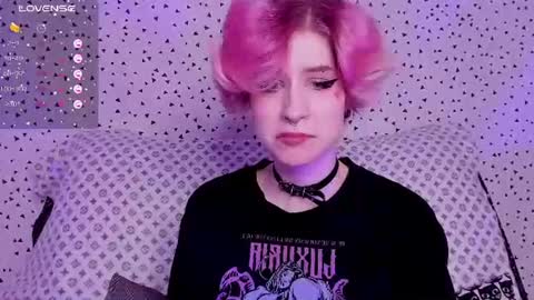 Snapshot of angel_julles chatting on June 20, 6:16 am Angel Dust online show from June 20, 6:16 am