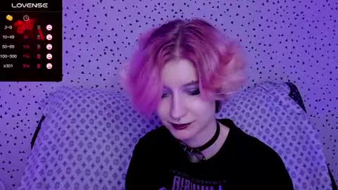 Snapshot of angel_julles chatting on July 11, 10:22 pm Angel Dust online show from July 11, 10:22 pm