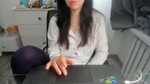 Snapshot of angel_lee__ chatting on January 11, 4:16 am angel_lee__ online show from January 11, 4:16 am